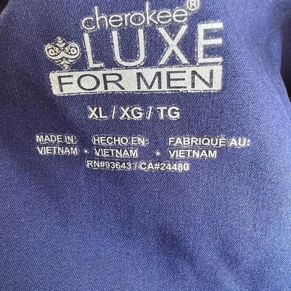 Cherokee Luxe scrub shirt men’s Size XL navy blue one front chest pocket - Picture 4 of 7